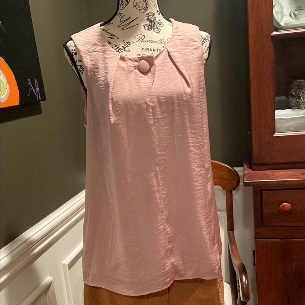 CAbi Blush/Pink Satin Sleeveless Top